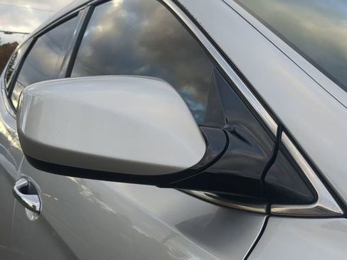 Used 2017 Hyundai Santa Fe Sport image 11