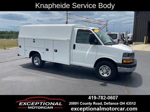 Used 2020 Chevrolet Express 3500 w/ Power Convenience Package RWD image 7