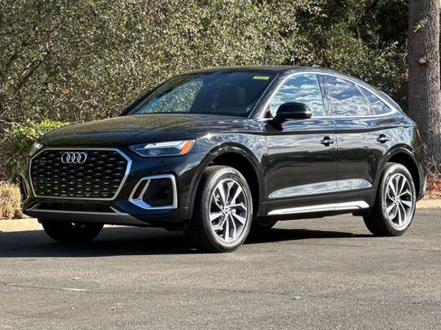 Used 2023 Audi Q5 2.0T Premium Plus w/ Premium Plus Package AWD/4WD image 9