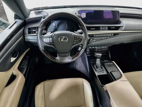 Used 2019 Lexus ES 350 w/ Premium Package FWD image 27