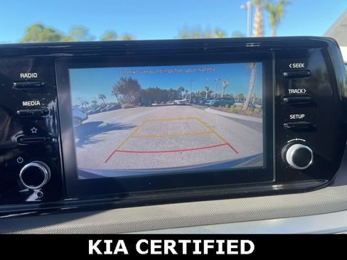 Used 2022 Kia K5 LXS image 16