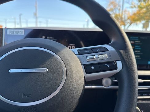 New 2026 Hyundai Tucson SEL image 32