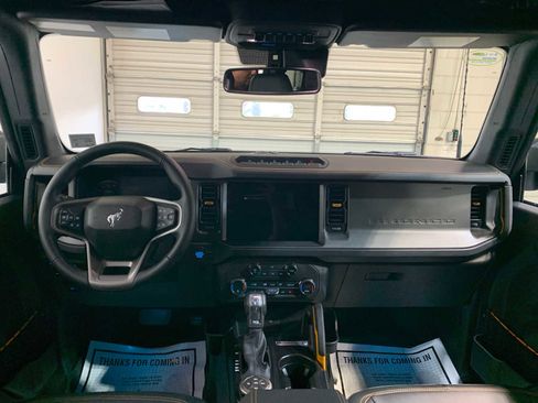 Used 2024 Ford Bronco Badlands w/ Sasquatch Package image 4