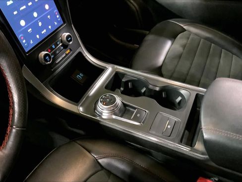 Used 2022 Ford Edge ST-Line AWD/4WD image 17