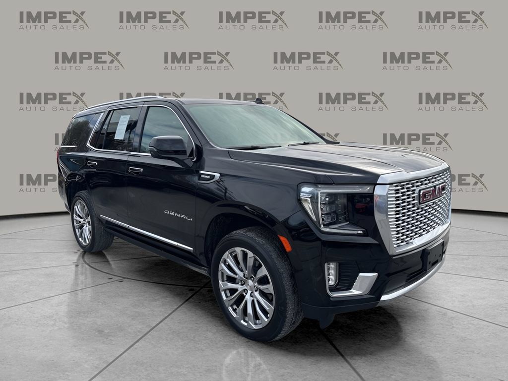 Used 2024 GMC Yukon Denali w/ Denali Reserve Package AWD/4WD image 7