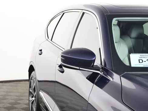 Certified 2024 Acura MDX w/Technology Package image 14