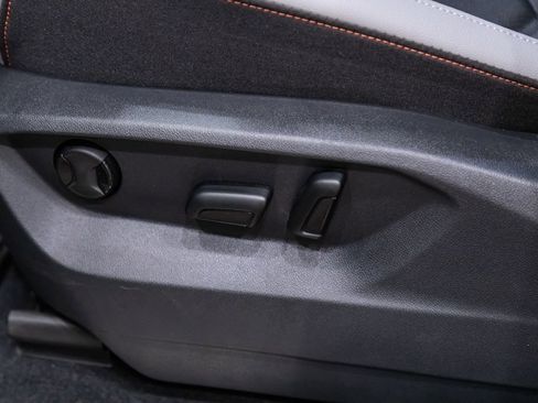 New 2026 Volkswagen Atlas Peak Edition AWD/4WD image 9