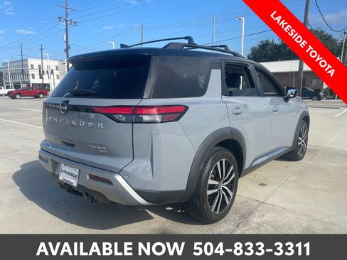 Used 2023 Nissan Pathfinder Platinum w/ Cargo Package AWD/4WD image 5