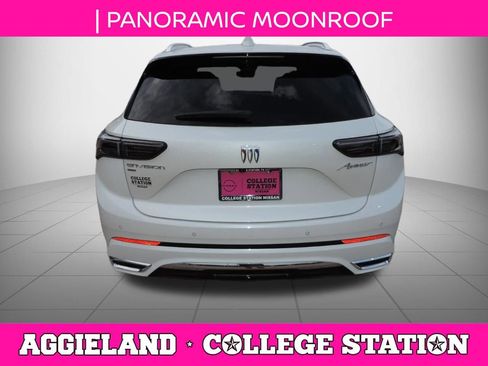 Used 2025 Buick Envision Avenir AWD/4WD image 5