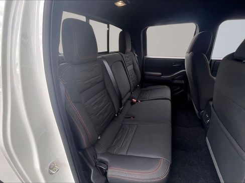 New 2026 Nissan Frontier PRO-4X w/ Pro-4x Convenience Package image 10