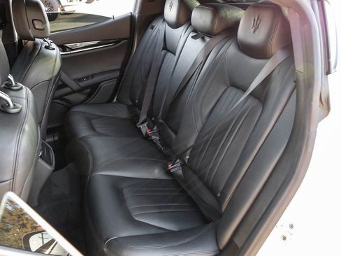 Used 2023 Maserati Ghibli Modena image 37