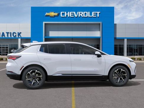 New 2025 Chevrolet Equinox EV LT FWD image 5
