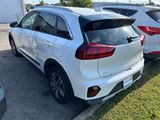 Used 2022 Kia Niro LXS image 5