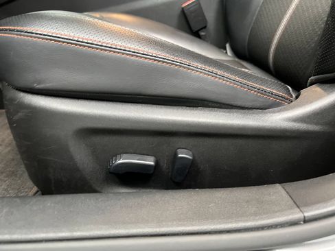 Used 2024 Nissan Altima 2.5 SR FWD image 13