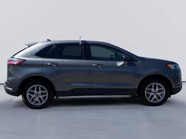 Certified 2024 Ford Edge SEL AWD/4WD image 6