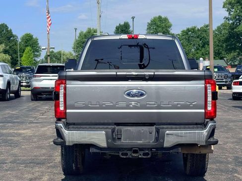 Used 2024 Ford F250 Lariat AWD/4WD image 9