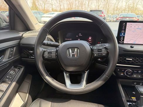 Certified 2023 Honda Accord Touring image 13