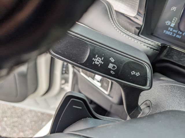 Used 2025 Lincoln Corsair Reserve FWD image 29
