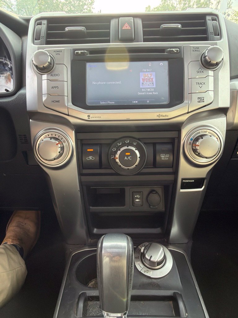 Used 2014 Toyota 4Runner SR5 Premium AWD/4WD image 22