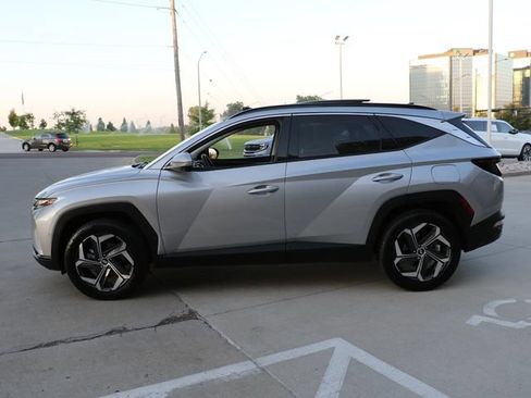 Used 2024 Hyundai Tucson Limited AWD/4WD image 4
