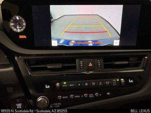 Used 2024 Lexus ES 350 w/ Premium Package FWD image 18