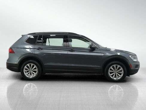Used 2019 Volkswagen Tiguan SE AWD/4WD image 6
