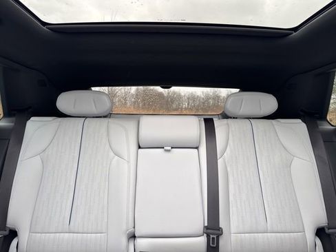 Used 2024 Cadillac Lyriq Sport image 18