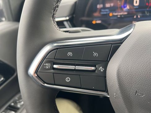 New 2026 Chevrolet Suburban Premier image 16