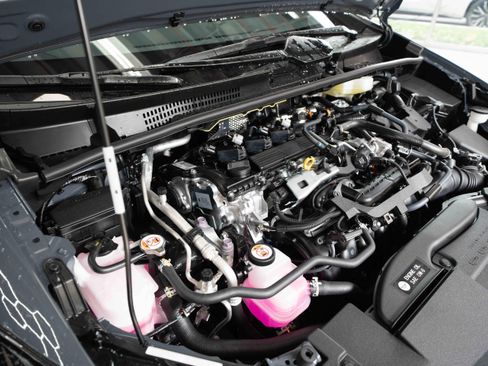 New 2026 Toyota Prius XLE image 31