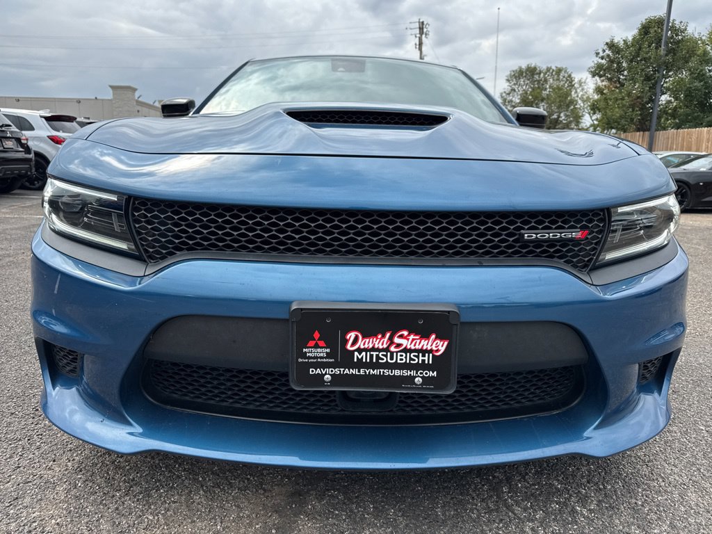 Used 2023 Dodge Charger GT w/ Technology Group RWD image 2