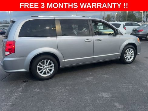 Used 2019 Dodge Grand Caravan SXT FWD image 8