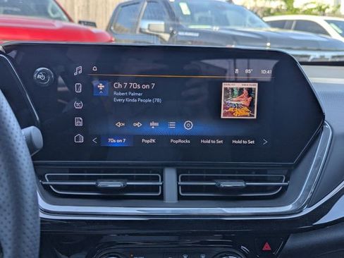 New 2026 Chevrolet Trax RS FWD image 18