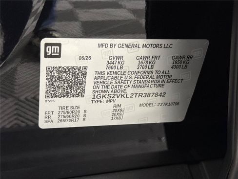 New 2026 GMC Yukon AT4 Ultimate w/ LPO, Floor Liner Package AWD/4WD image 36