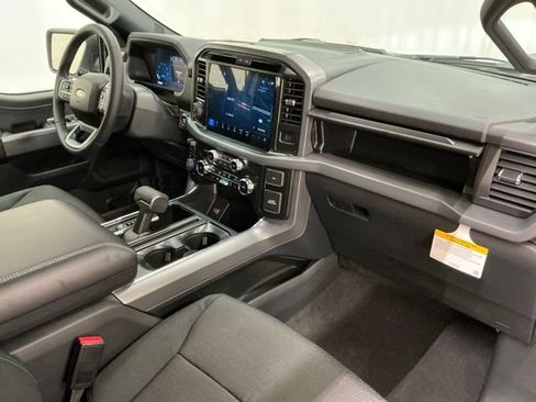 New 2026 Ford F150 XLT w/ Equipment Group 302A MID AWD/4WD image 18