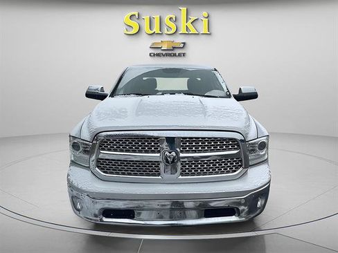 Used 2017 RAM 1500 Laramie w/ Convenience Group AWD/4WD image 5