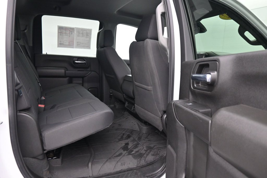 Used 2022 Chevrolet Silverado 2500 Custom w/ Custom Value Package AWD/4WD image 12