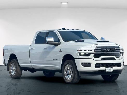 New 2026 RAM 3500 Laramie AWD/4WD image 5