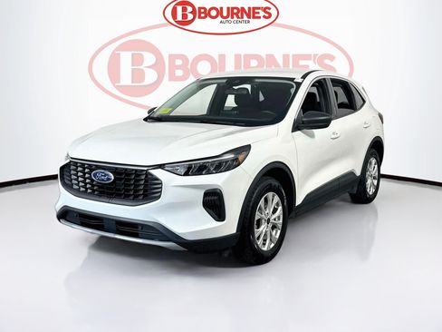 Used 2023 Ford Escape Active AWD/4WD image 5