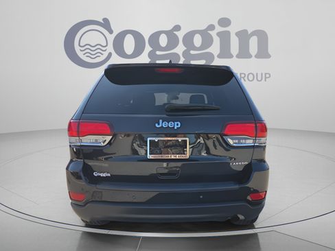 Used 2021 Jeep Grand Cherokee Laredo X RWD image 4