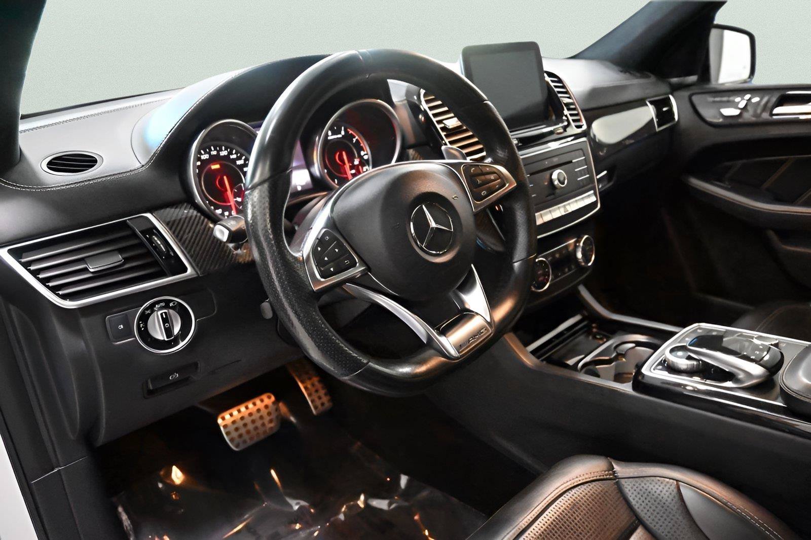 Used 2016 Mercedes-Benz GLE 63 AMG 4MATIC image 12