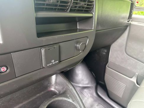 Used 2020 Chevrolet Express 2500 w/ Driver Convenience Package image 19
