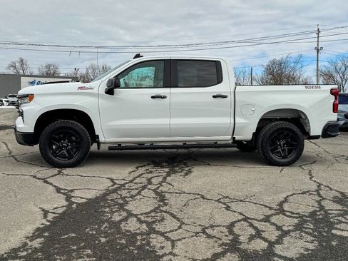 Used 2023 Chevrolet Silverado 1500 LT Trail Boss w/ Convenience Package II image 6