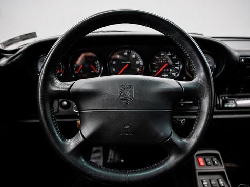 Used 1995 Porsche 911 Carrera RWD image 10