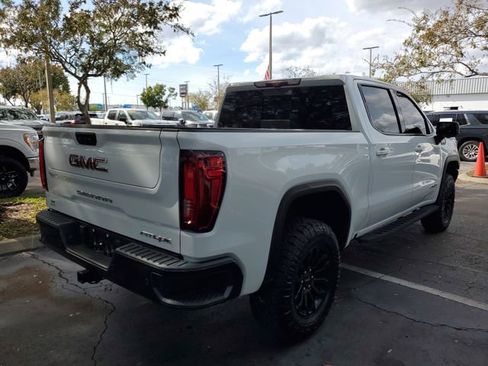 Used 2023 GMC Sierra 1500 AT4X image 4