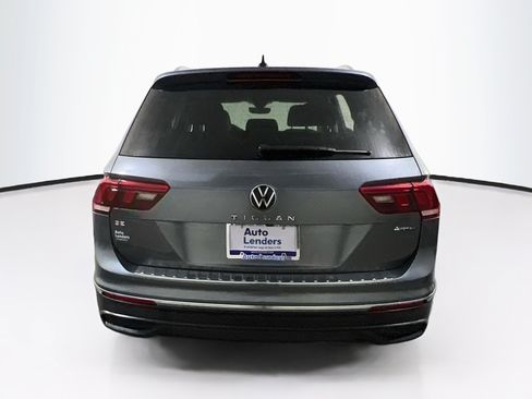 Used 2023 Volkswagen Tiguan SE AWD/4WD image 6