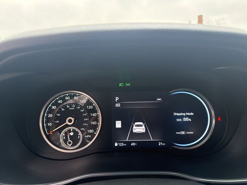 New 2026 Genesis G70 2.5T image 18