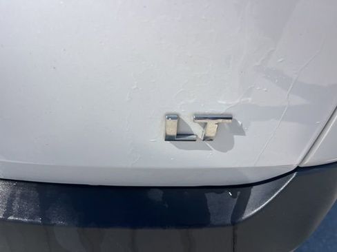 Used 2019 Chevrolet Traverse LT image 6