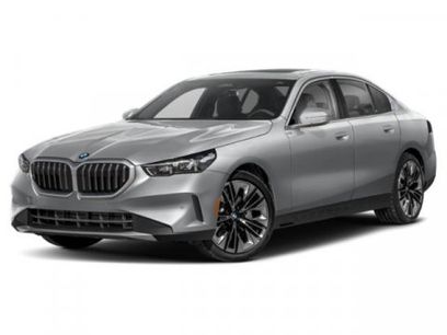 New 2025 BMW 530i xDrive w/ Executive Package