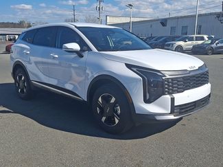 New 2026 Kia Sportage LX video 2