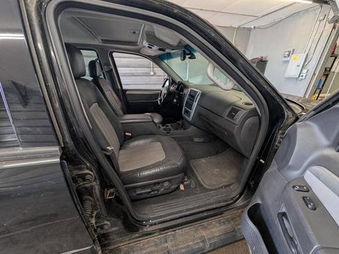 Used 2004 Mercury Mountaineer Convenience AWD/4WD image 29